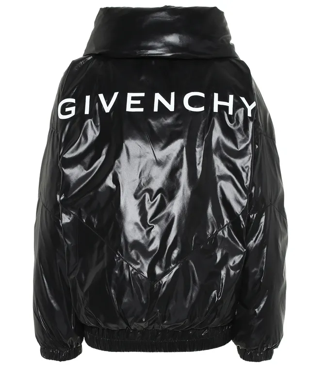 GIVENCHY, 95 358 руб.