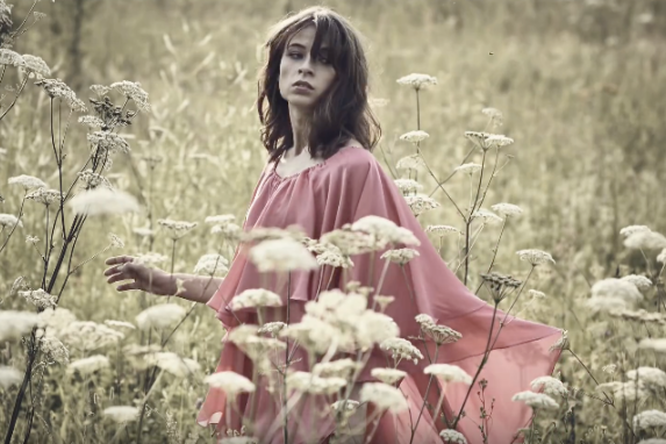 Балерина Анна Окунева в невероятно красивом видео Pollini