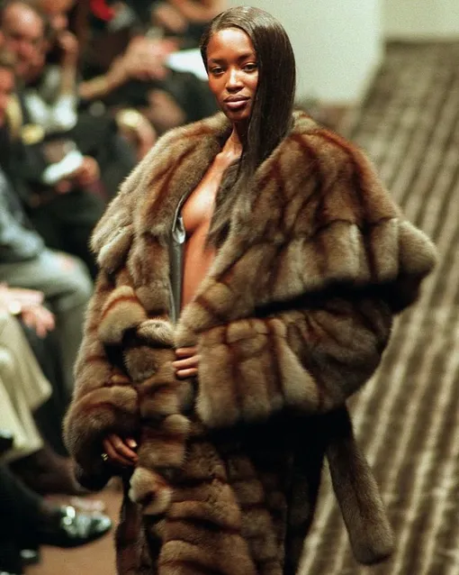 Наоми Кэмпбелл на показе Fendi осень-зима 1997
