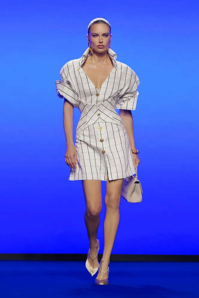 Schiaparelli весна-лето 2025