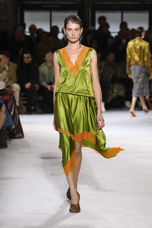 Dries Van Noten весна-лето 2025