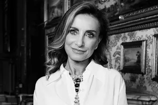 «Я верю в позитивную энергию камней»: Лючия Сильвестри — о новой коллекции Bvlgari Magnifica и любви к сапфирам