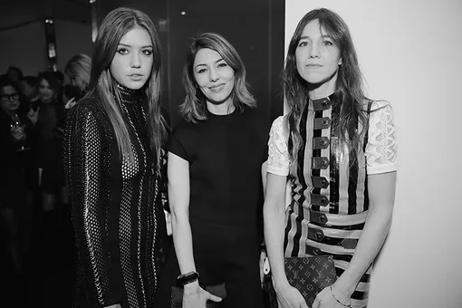 Коктейль Louis Vuitton в Нью-Йорке Коктейль Louis Vuitton в Нью-Йорке