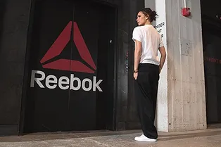 Королева шпилек Виктория Бекхэм выпустит кроссовки вместе с Reebok