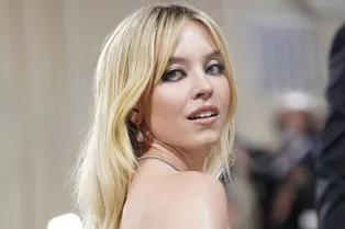 Звезда «Эйфории» подверглась харассменту прямо на красной дорожке Met Gala