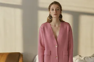 Тонкий летний трикотаж в новом лукбуке Mirstores Тонкий летний трикотаж в новом лукбуке Mirstores