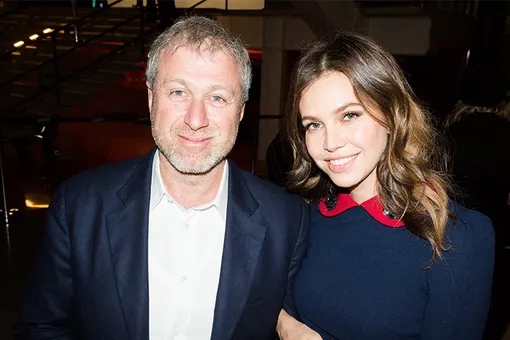 СМИ: Роман Абрамович и Даша Жукова снова вместе СМИ: Роман Абрамович и Даша Жукова снова вместе