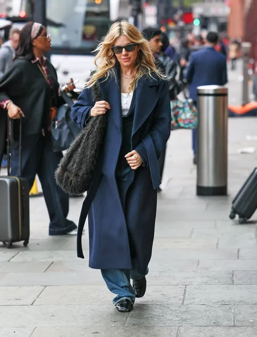 Сиенна Миллер Сиенна Миллер