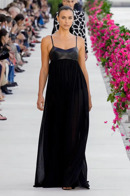 MICHAEL KORS COLLECTION весна-лето 2024 MICHAEL KORS COLLECTION весна-лето 2024