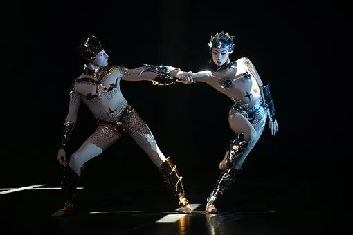 MCGREGOR+MUGLER MCGREGOR+MUGLER