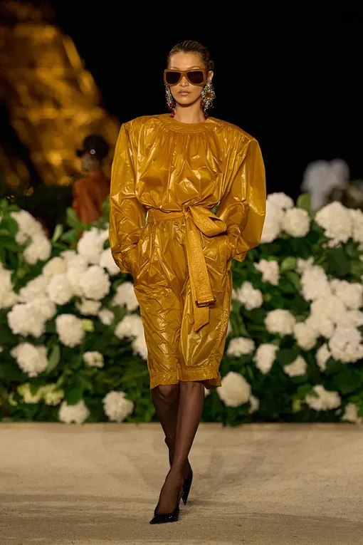 Saint Laurent весна-лето 2026