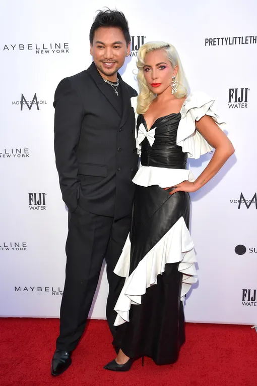 Леди Гага со своим стилистом по волосам Фредериком Аспирасом