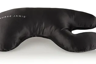 Спящая красавица: антиэйдж-подушка, которая предотвращает появление морщин