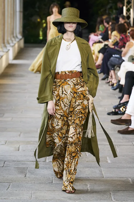 Alberta Ferretti весна-лето 2022