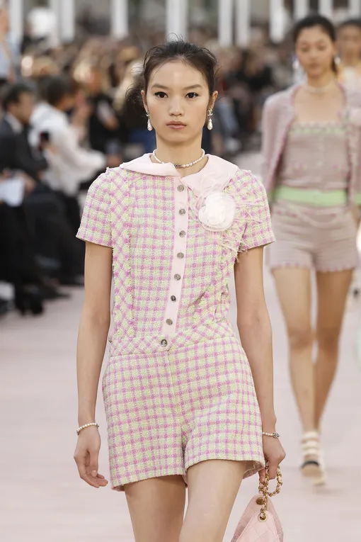 CHANEL весна-лето 2025