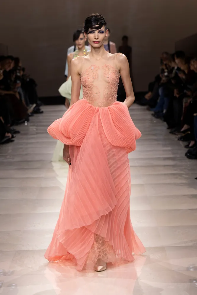 Armani Prive Haute Couture весна-лето 2024