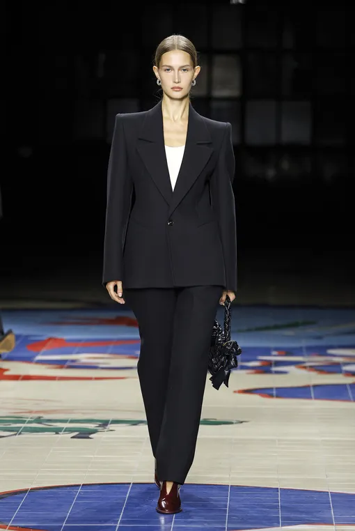 Bottega Veneta весна-лето 2024 Bottega Veneta весна-лето 2024