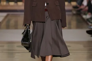 Как выглядят самые модные юбки миди 2026