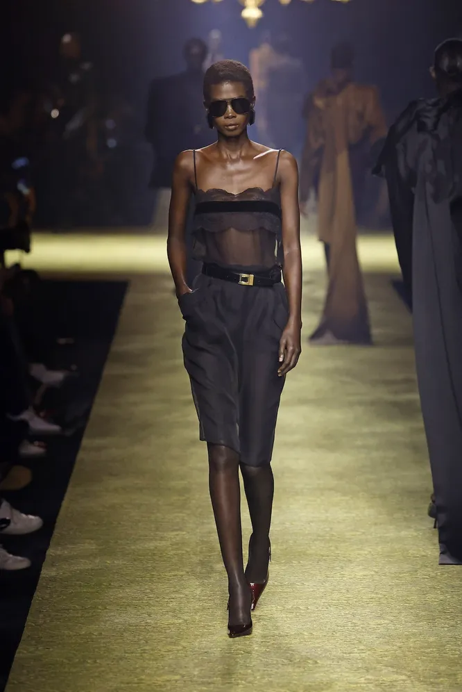 Saint Laurent осень-зима 2023/24 Saint Laurent осень-зима 2023/24