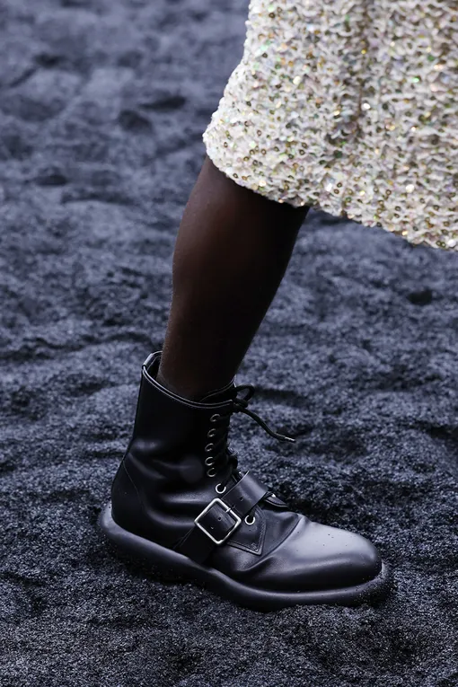 Jil Sander весна-лето 2023 Jil Sander весна-лето 2023