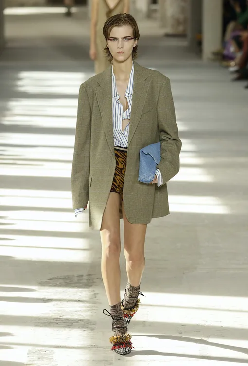 Dries Van Noten весна-лето 2024 Dries Van Noten весна-лето 2024