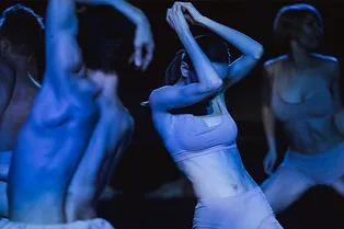 Театр на Таганке отметил 55-летие закрытым показом эпатажного спектакля Red Square