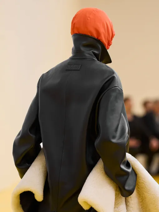 Loewe осень-зима 2026/27 Loewe осень-зима 2026/27