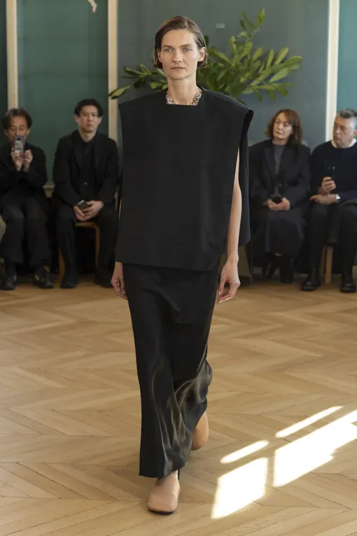 Carven весна-лето 2025