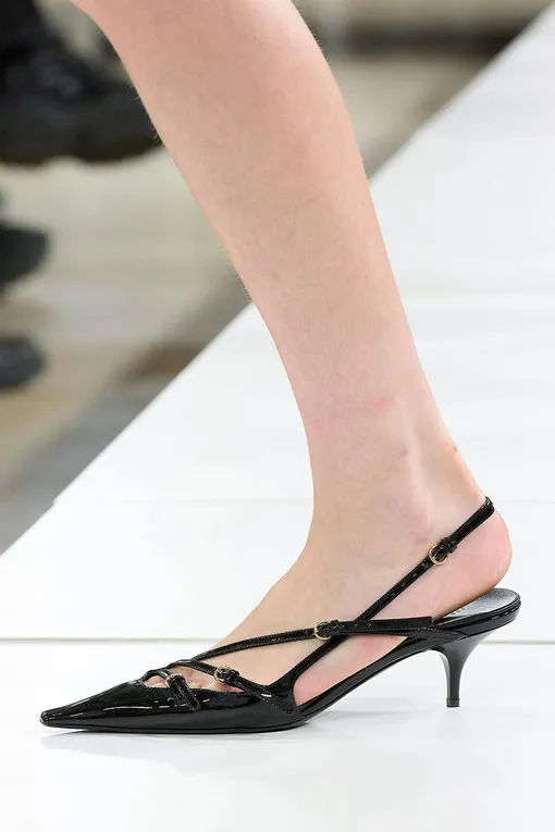 2023 kitten heel