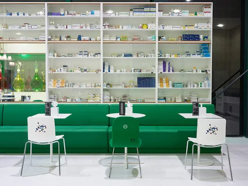 ИНСТАЛЛЯЦИЯ PHARMACY CAFE, МУЗЕЙНОЕ ВЕДОМСТВО КАТАРА, ДОХА, 2014