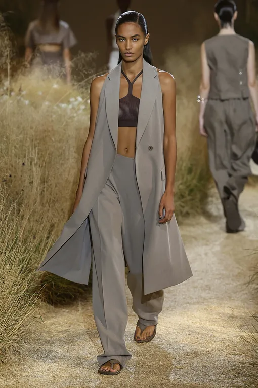 Hermès весна-лето 2024 Hermès весна-лето 2024