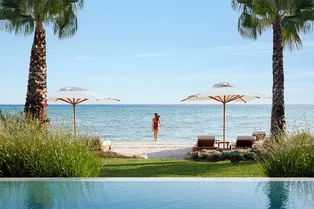 Безмятежный отдых у моря и яркие фестивали: почему Sani Resort — идеальное место для летнего отпуска Безмятежный отдых у моря и яркие фестивали: почему Sani Resort — идеальное место для летнего отпуска