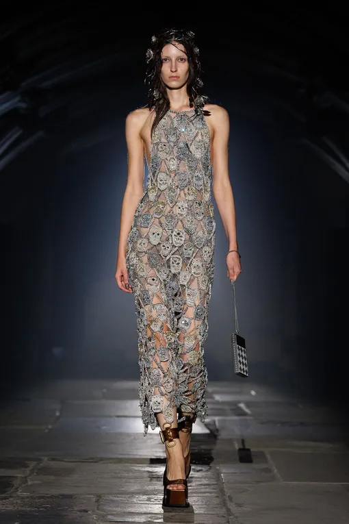 McQueen весна-лето 2027 McQueen весна-лето 2027
