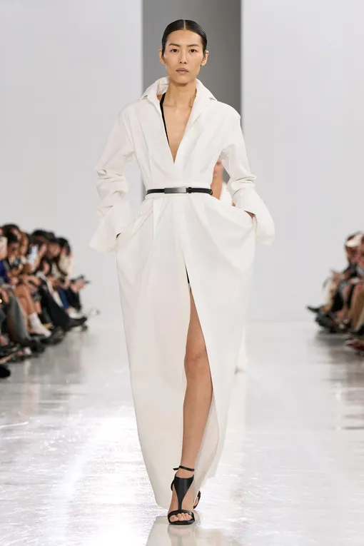Max Mara весна-лето 2025