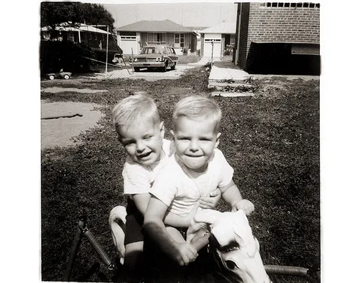 Дин и Дэн Кейтены, 1966 год