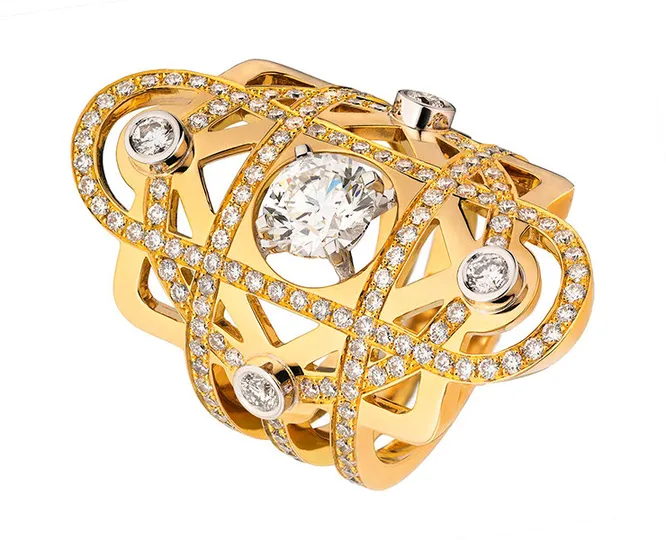 Кольцо Dimitri из желтого золота с бриллиантами. Посвящение великому князю Дмитрию Павловичу Романову