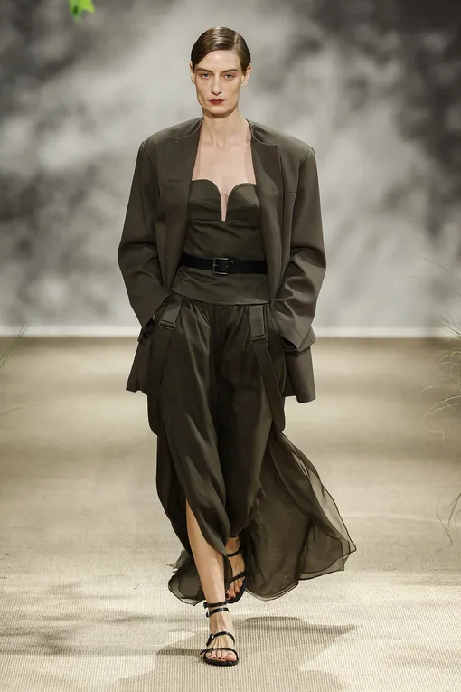 Max Mara весна-лето 2024 Max Mara весна-лето 2024
