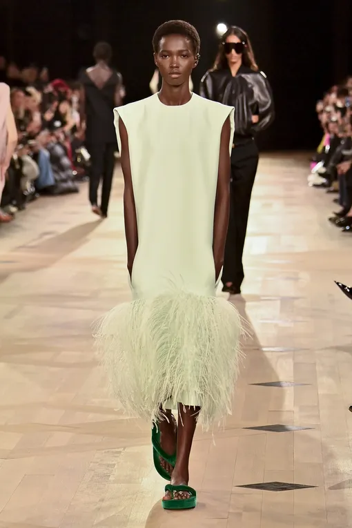 Balenciaga весна-лето 2026