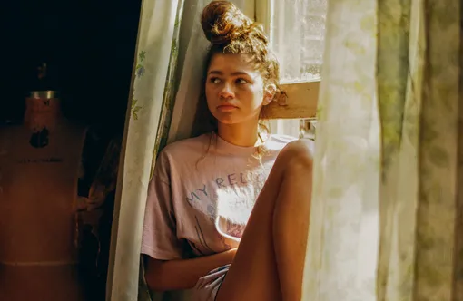 Кадр из сериала «Эйфория» Кадр из сериала «Эйфория»