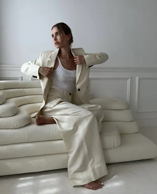 @pernilleteisbaek