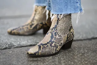 Как правильно подобрать осеннюю обувь к любимым джинсам: 8 самых модных вариантов