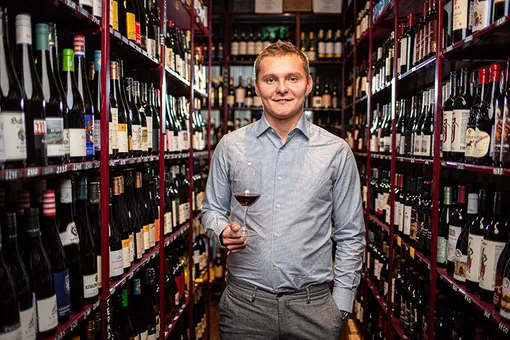 Степан Тувыкин, сооснователь DODICI WINE & KITCHEN Степан Тувыкин, сооснователь DODICI WINE & KITCHEN