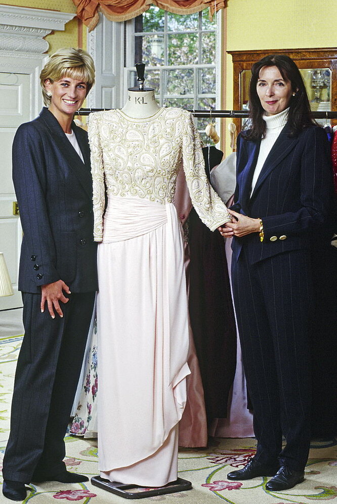 Принцесса Диана и Кэтрин Уокер в Кенсингтонском дворце