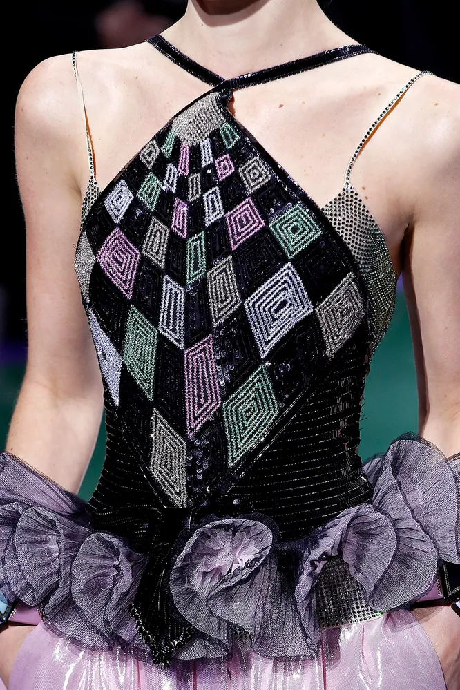 Giorgio Armani Haute Couture весна-лето 2023