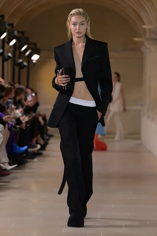 Victoria Beckham весна-лето 2023