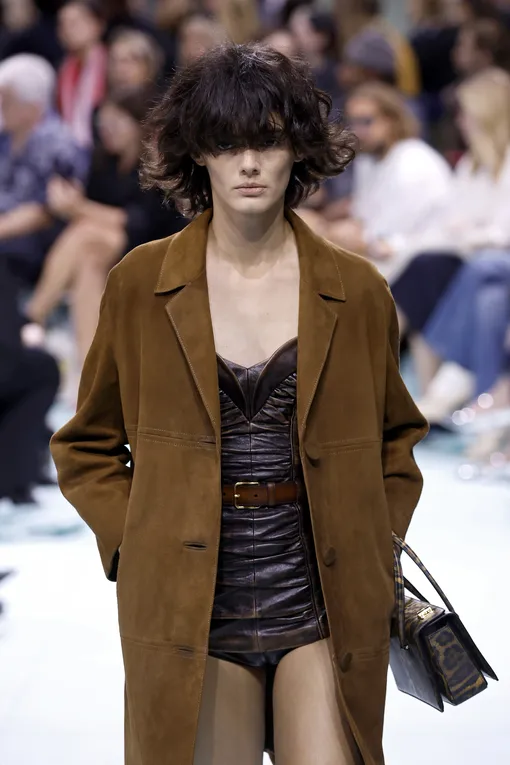 Prada весна-лето 2024