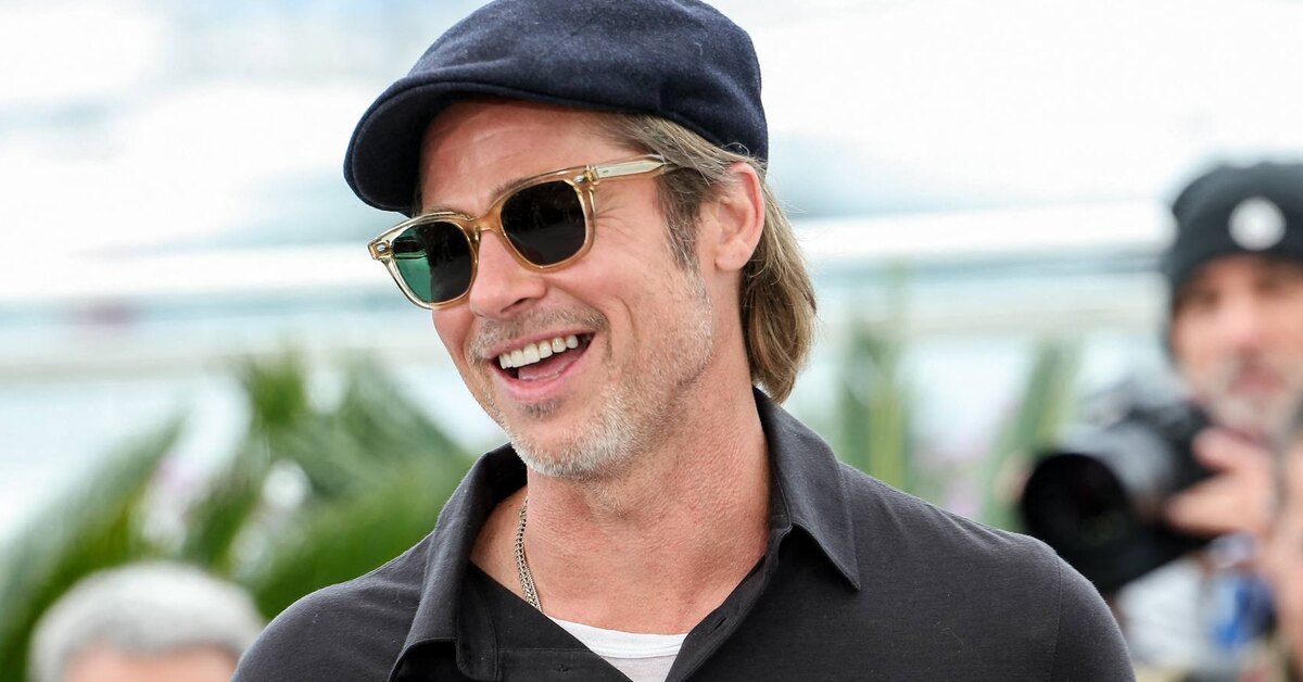 Brad Pitt 2024. Девушка Брэда Питта 2024. Новая возлюбленная Брэда Питта. Брэд питт ест