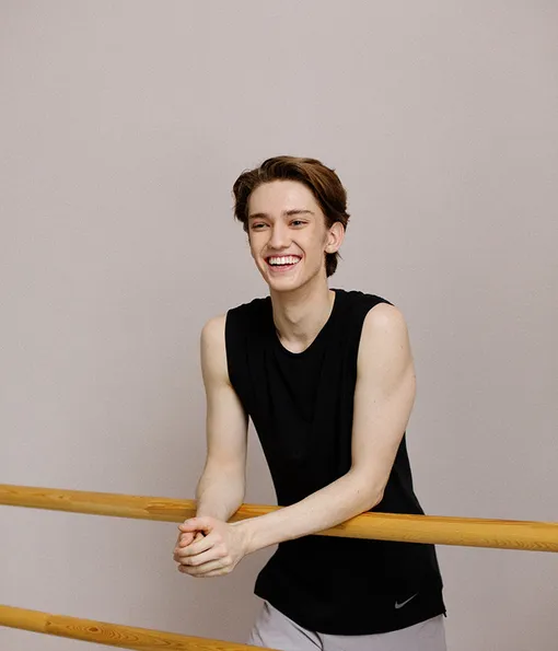 Джулиан Маккей Джулиан Маккей