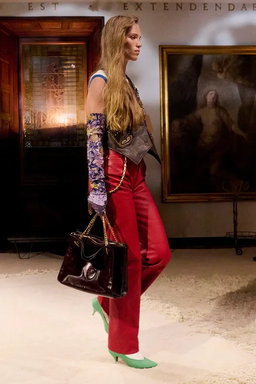 Versace весна-лето 2026 Versace весна-лето 2026