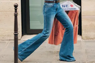 Как у Джейн Биркин: какие джинсы обожают все модные француженки Как у Джейн Биркин: какие джинсы обожают все модные француженки